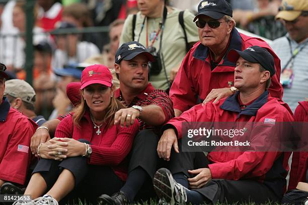 Golf: Presidents Cup, USA captain Jack Nicklaus with Scott Verplank , Chris DiMarco , and his wife Amy during Saturday Fourball Matches at Robert...