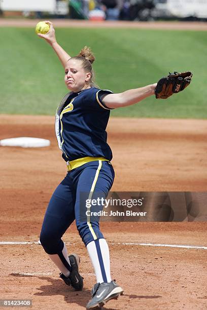 Jennifer Ritter Softball Michigan Jennie Ritter Photos and Premium High Res Pictures - Getty Images