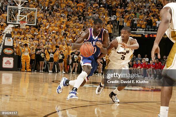 College Basketball: Kansas Julian Wright in action vs Missouri Stefhon Hannah , Columbia, MO 2/10/2007