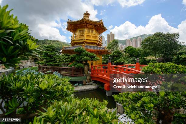pagoda, nan lian garden, diamond hill, hong kong, china - pavillon stock-fotos und bilder
