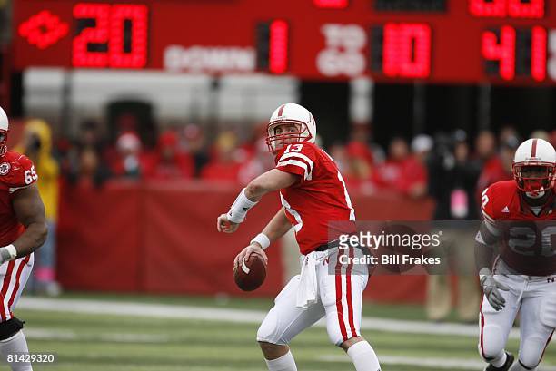 College Football: Nebraska QB Zac Taylor in action, making pass vs Texas, Lincoln, NE