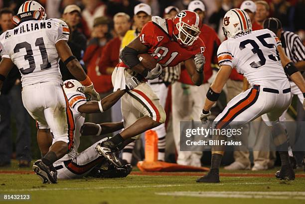 College Football: Georgia Leonardo Pope in action, rushing vs Auburn, Athens, GA