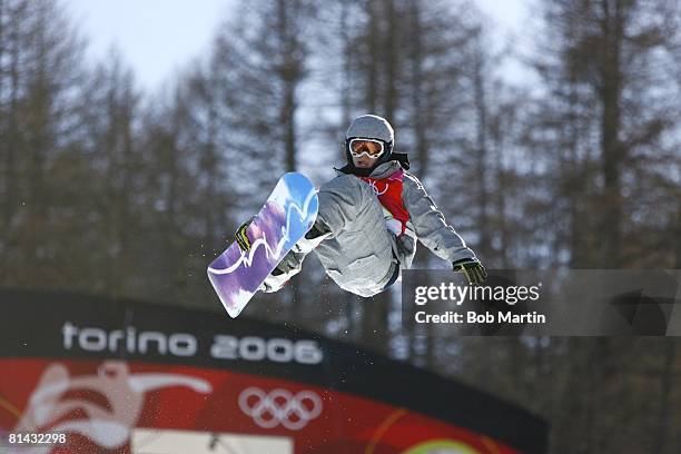 Snowboarding: 2006 Winter Olympics, Norway Kjersti Buaas in action during Ladies' Halfpipe Final Run 1 at Bardonecchia, Alta Val di Susa, Italy...