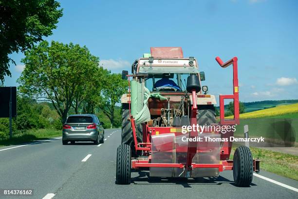 overtake - overtaking stock pictures, royalty-free photos & images