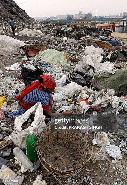 Indian Rag Pickers Rag Market Photos and Premium High Res Pictures - Getty Images