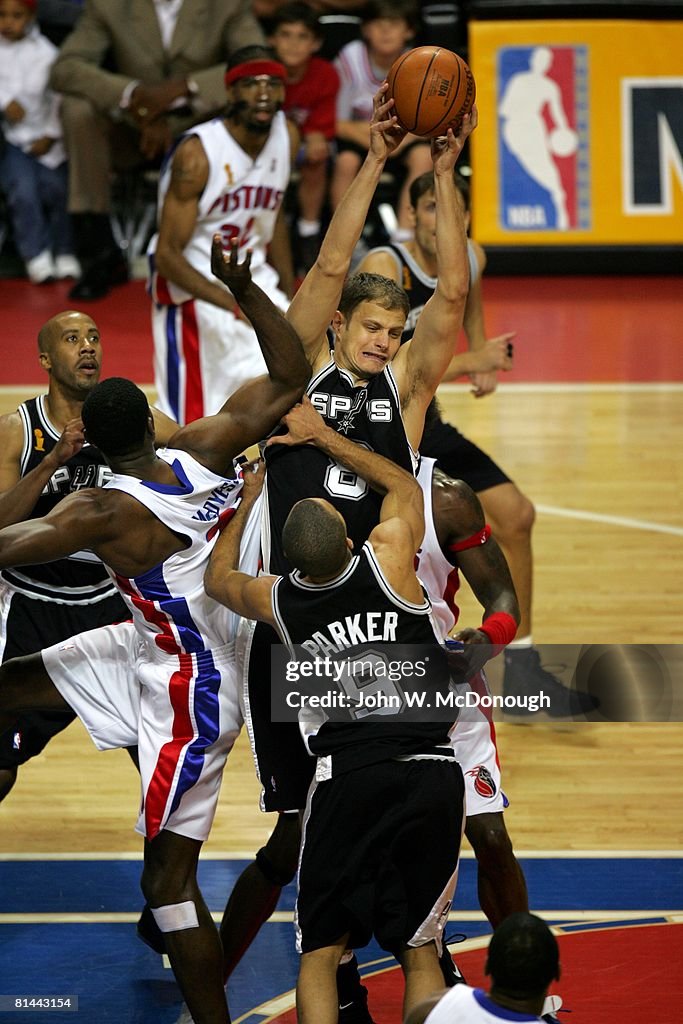 San Antonio Spurs Rasho Nesterovic, 2005 NBA Finals