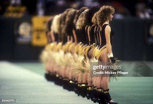 Football: New Orleans Saints cheerleaders on sidelines during game vs San Francisco 49ers, New Orleans, LA