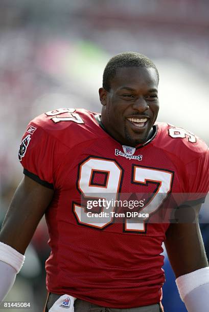 Simeon Rice Body 49ers Vs Buccaneers 2003 Photos and Premium High Res Pictures - Getty ...