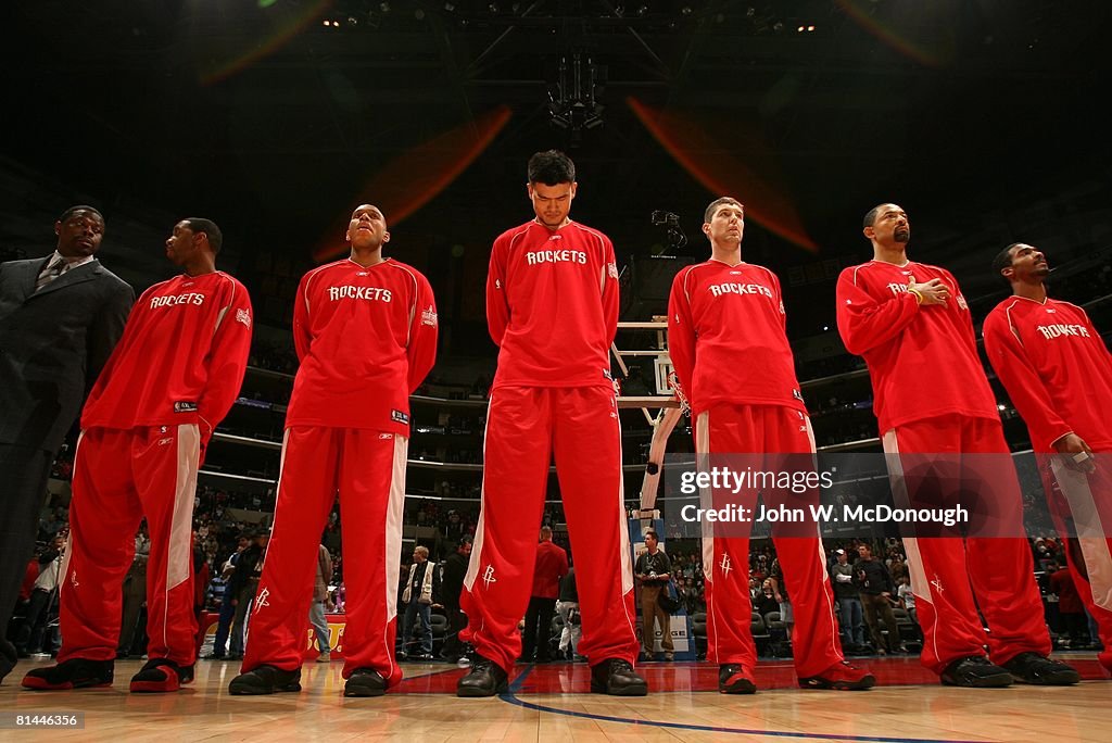 Houston Rockets Roster 2009 Houston Rockets Yao Ming and team during National Anthem before game ...