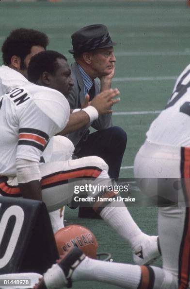 Cincinnati Bengals coach Paul Brown during game vs Philadelphia... News