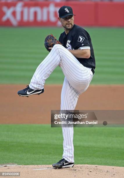 Starting pitcher Mike Pelfrey of the Chicago White Sox delivers the ball against the Texas Rangers at Guaranteed Rate Field on June 30, 2017 in...