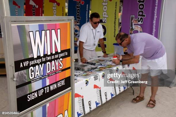 Pride Raffles 577 Miami Beach Gay Parade Stock Photos, High-Res Pictures, and Images ...