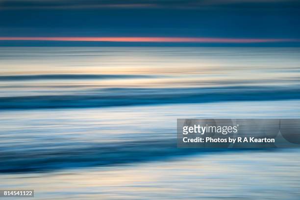 dawn seascape abstract - sea wave stock pictures, royalty-free photos & images