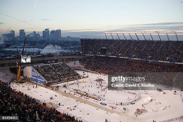 Hockey: Heritage Classic, Overall view of Commonwealth Stadium during Edmonton Oilers vs Montreal Canadiens MegaStars outdoor game, Edmonton, Canada