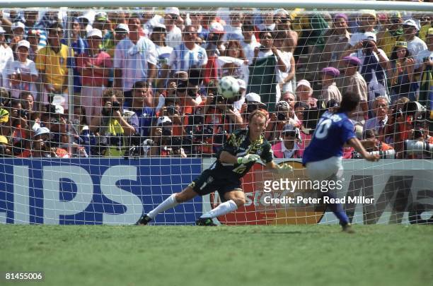 Soccer: World Cup Final, Brazil goalie Claudio Taffarel in action vs Italy Roberto Baggio , Baggio missed penalty kick, resulting in loss, Pasadena,...