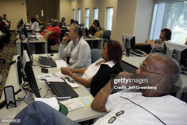 Southeastern Library 213 Sherman Library Stock Photos, High-Res Pictures, and Images - Getty ...