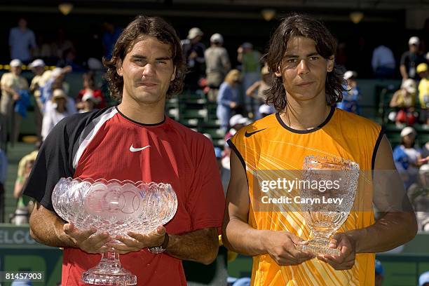 Tennis: NASDAQ 100 Open, Closeup of CHE Roger Federer and ESP Rafael Nadal victorious with trophy after finals match at Crandon Park, Key Biscayne,...