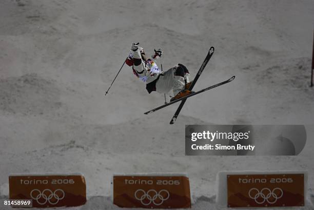 Freestyle Skiing: 2006 Winter Olympics, USA Travis Cabral in action during Moguls Final at Jouvenceaux, Sauze d'Oulx, Italy 2/15/2006