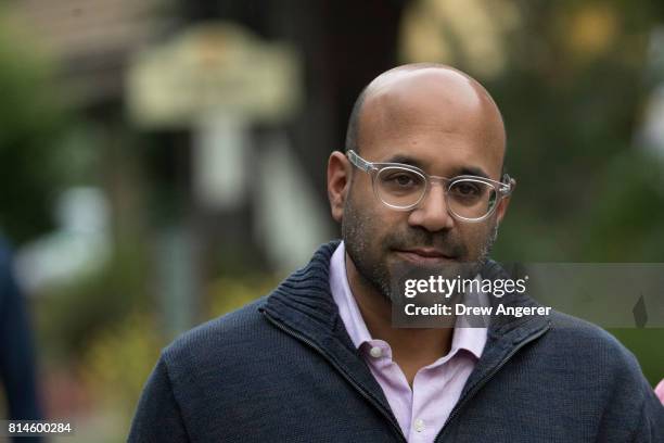 Wayfair Ceo Niraj Shah Ceo Photos and Premium High Res Pictures - Getty Images
