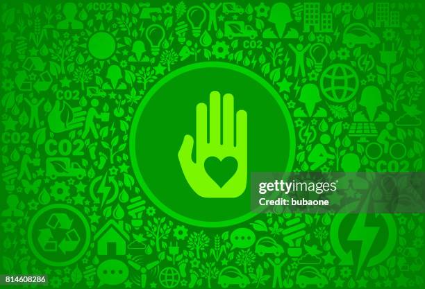 hand & herzen umwelt grünes symbol vektormuster - hands in the air heart stock-grafiken, -clipart, -cartoons und -symbole