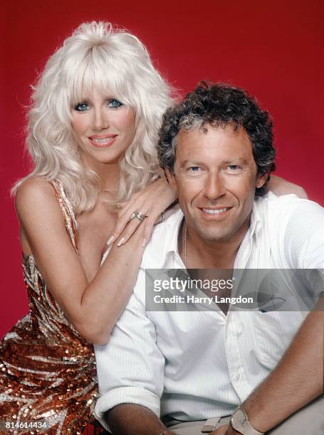 Actress Suzanne Somers and husband Alan Hamel poses for a portrait in 1980 in Los Angeles, California.