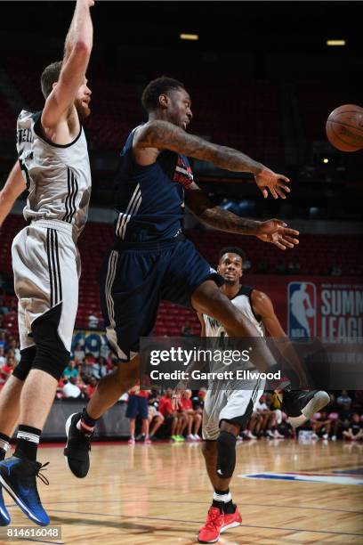 32 Sheldon Mack Stock Photos, High-Res Pictures, and Images - Getty Images