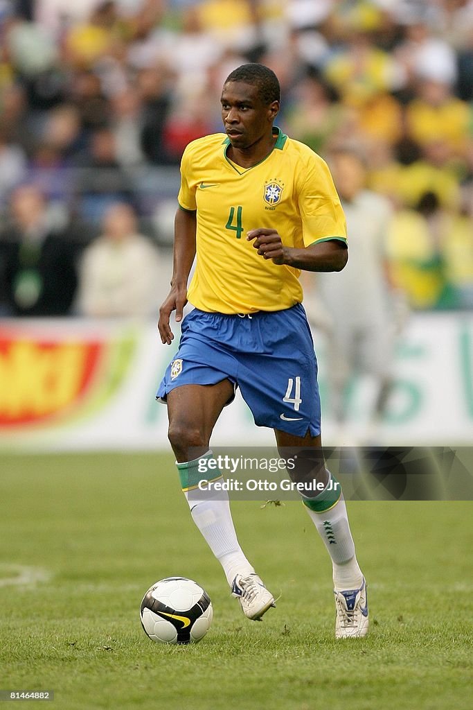 Canada v Brazil