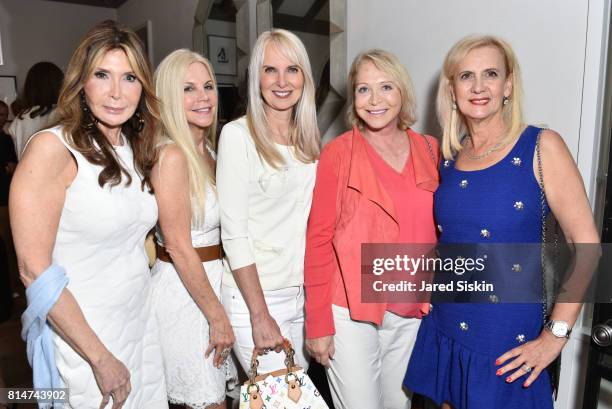 Sarah Pearson Photos and Premium High Res Pictures - Getty Images