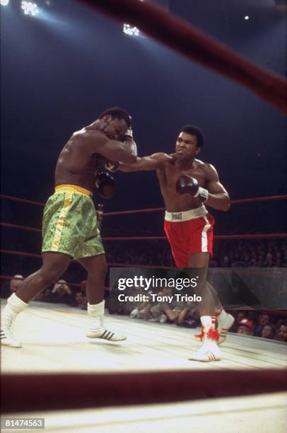 Heavyweight Title, Muhammad Ali in action vs Joe Frazier at Madison Square Garden, New York, NY 3/8/1971