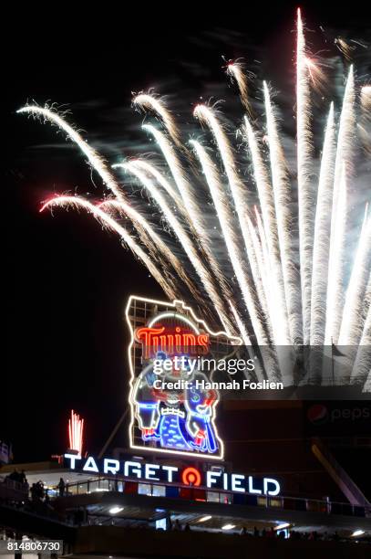 Target Fireworks Target Fireworks Photos and Premium High Res Pictures - Getty Images