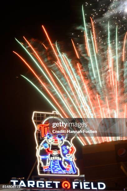 Target Fireworks Target Fireworks Photos and Premium High Res Pictures - Getty Images