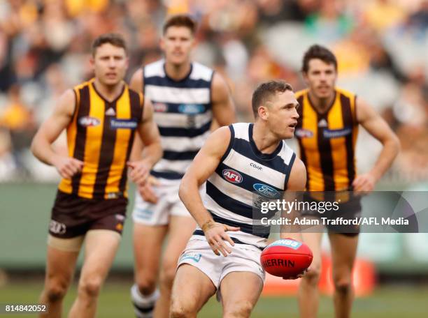 Joel Selwood of the Cats in action during the 2017 AFL round 17 match between the Geelong Cats and the Hawthorn Hawks at the Melbourne Cricket Ground...