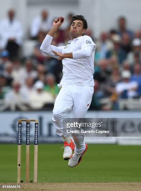 Duanne Olivier of South Africa bowls during day two of the 2nd Investec Test match between England and South Africa at Trent Bridge on July 15, 2017...