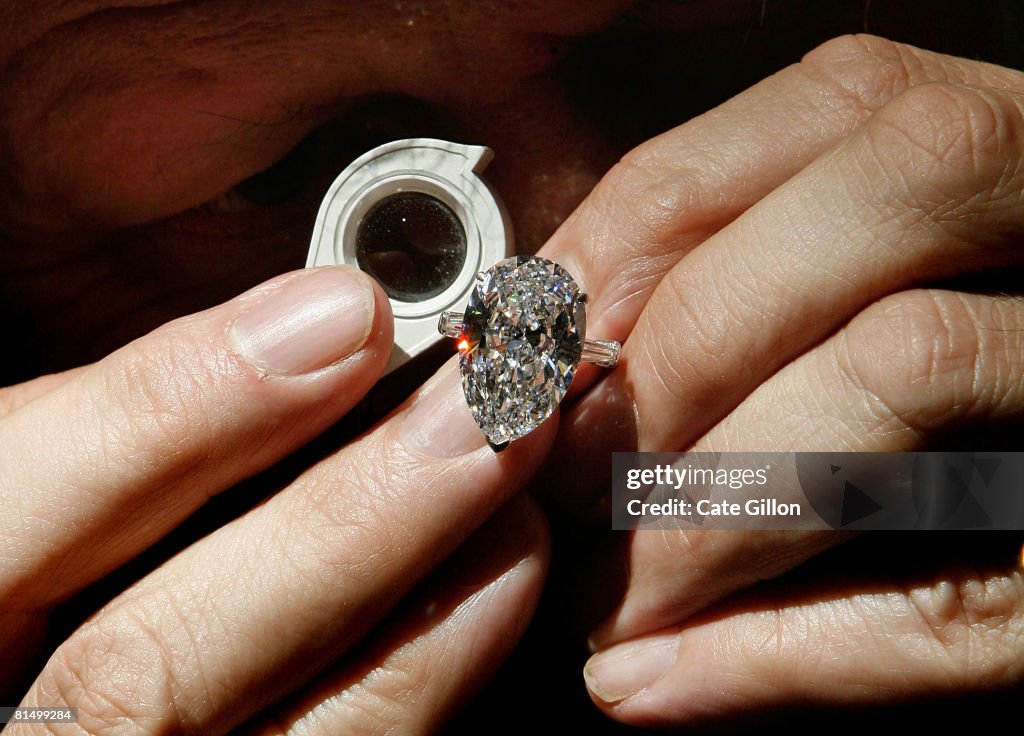 Christina Onassis Diamonds Included In Christie's Auction