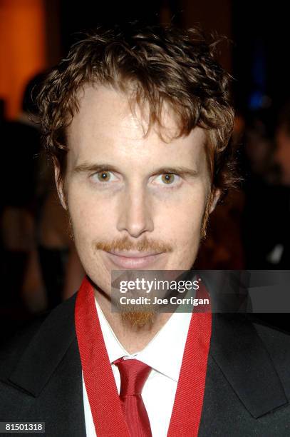 Chef Grant Achatz and winner of the 2008 outstanding chef award attends The 2008 James Beard Foundation Awards Gala on June 8, 2008 at Avery Fisher...