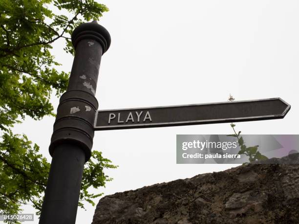 Spanish Sign Posts Beach Sign Post Photos and Premium High Res Pictures - Getty Images