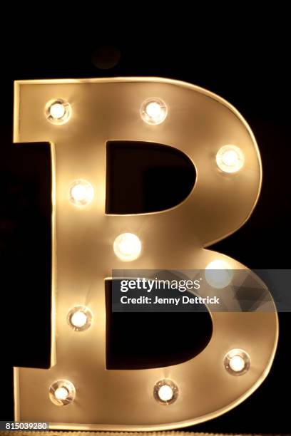 light up letter b - a to b stock-fotos und bilder