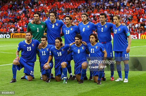 Italian team Gianluigi Buffon, Luca Toni, Gianluca Zambrotta, Andrea Barzagli, Christian Panucci, Massimo Ambrosini, Marco Materazzi, Antonio Di...