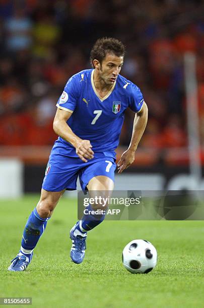 Italian forward Alessandro Del Piero runs with the ball during their Euro 2008 Championships Group C football match the Netherlands vs. Italy on June...