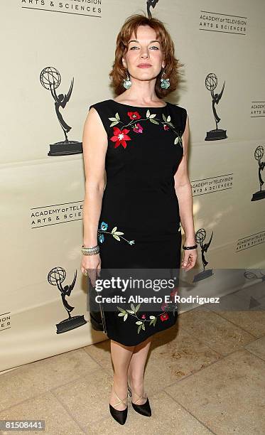 Actor Robin Riker Robin Riker Photos and Premium High Res Pictures - Getty Images