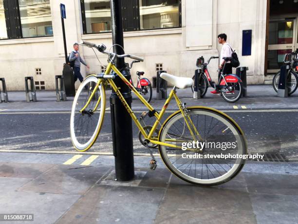 street scene, - stevebphotography stock pictures, royalty-free photos & images