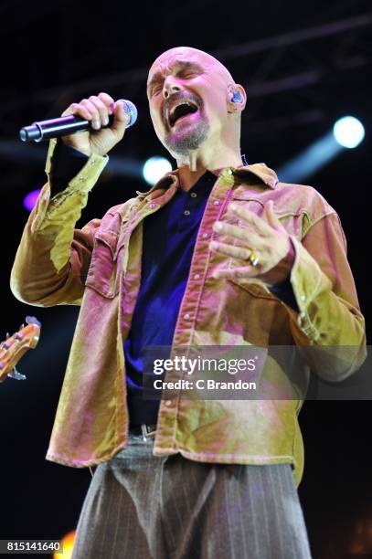 Tim Bootes 2,002 Tim Booth Photos & High Res Pictures - Getty Images