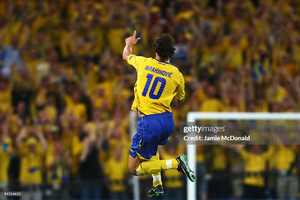 Greece v Sweden - Group D Euro 2008