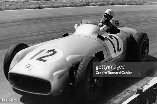 Stirling Moss, Mercedes W196, Grand Prix of Great Britain, Aintree, England, July 16, 1955.