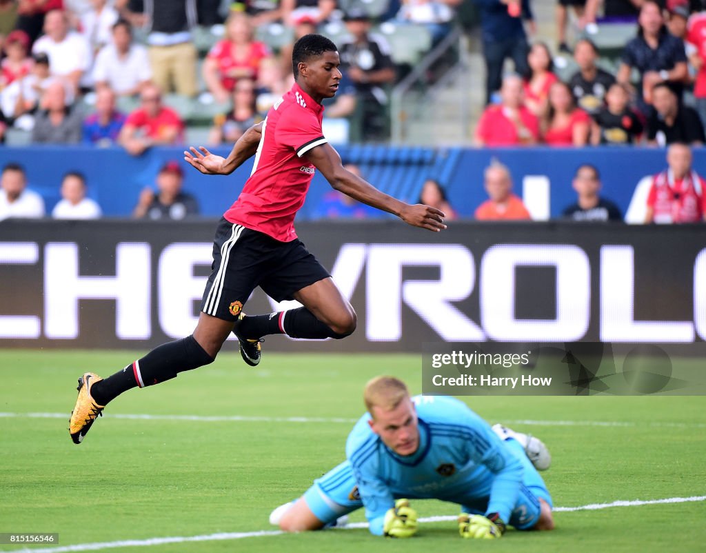 Manchester United v Los Angeles Galaxy