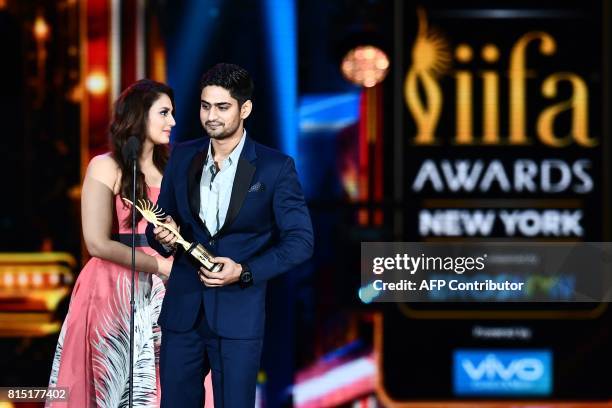 Bulleya Singer 27 Ae Dil Hai Mushkil Stock Photos, High-Res Pictures, and Images ...
