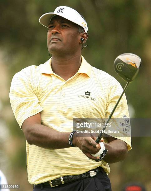 Vijay Singh of Fiji watches a shot during the second day of previews to the 108th U.S. Open at the Torrey Pines Golf Course June 10, 2008 in San...