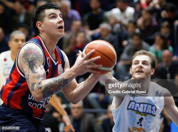 Gabriel Deck of San Lorenzo fights for the ball with Santiago Vidal of Regatas during the fifth game between San Lorenzo and Regatas as part of LNB...