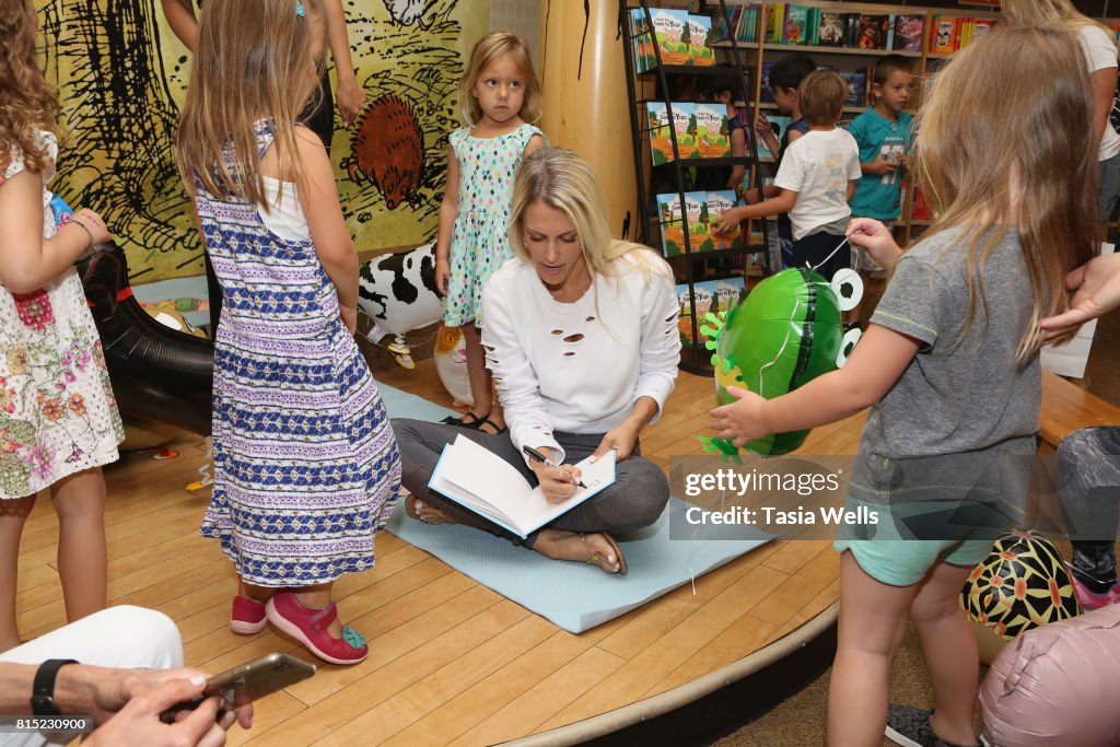 Storytime With Stacey Alysson For Her New Kids Yoga Book, "Parker Pig Goes To Yoga"