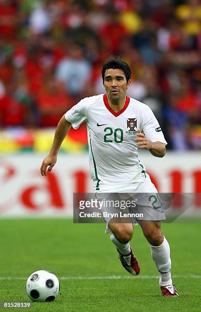 Deco of Portugal runs with the ball during the UEFA EURO 2008 Group A match between Czech Republic and Portugal at Stade de Geneve on June 11, 2008...